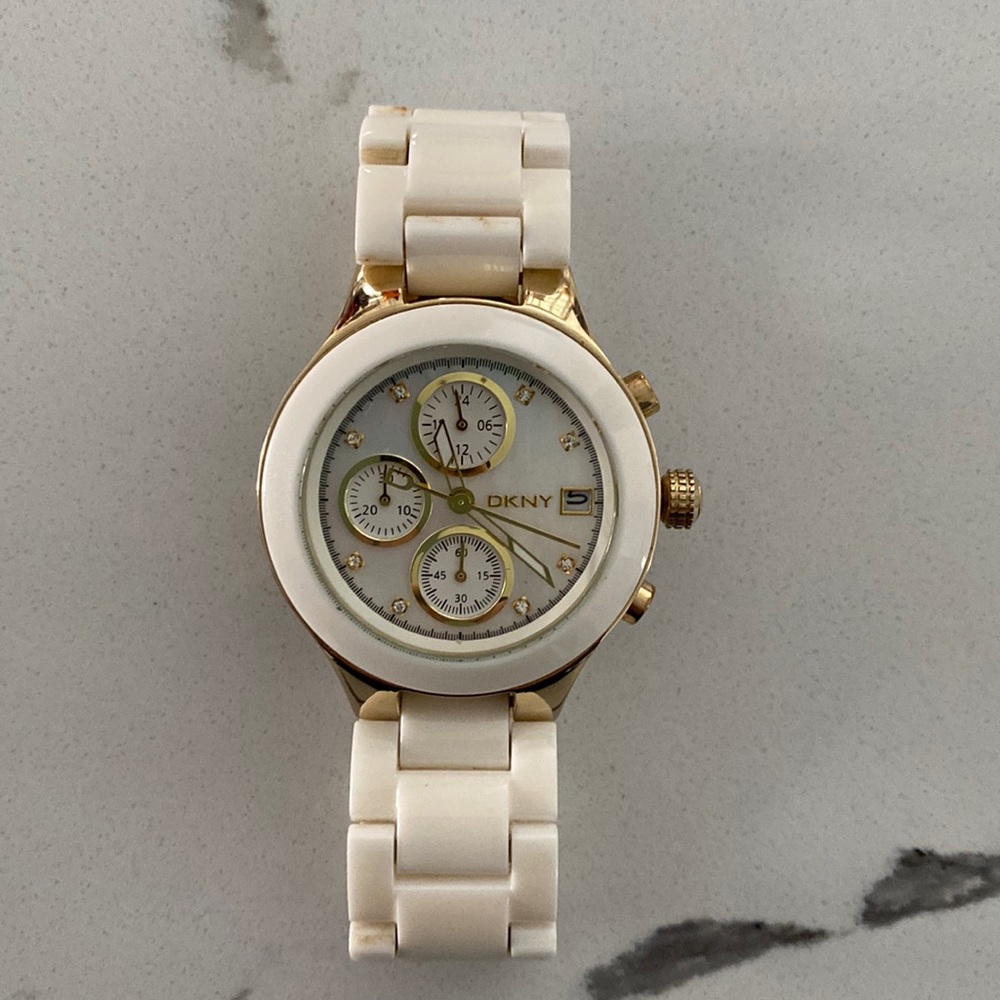 DKNY Womens watch